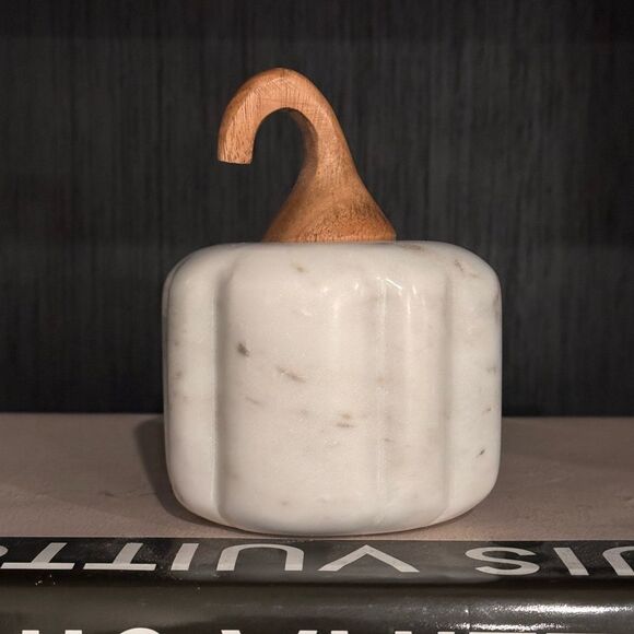 pumpkin patch Other - Pumpkin marble decor
